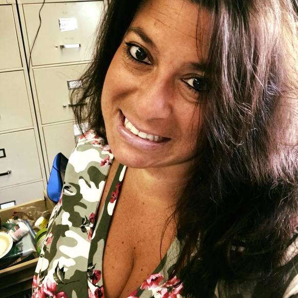 Meet your Posher, Jodi - Picture 1 of 1